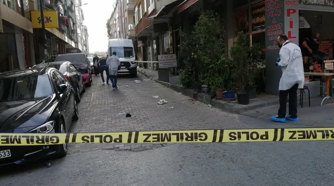 Aynı cadde, iki ayrı nokta: 2 ölü