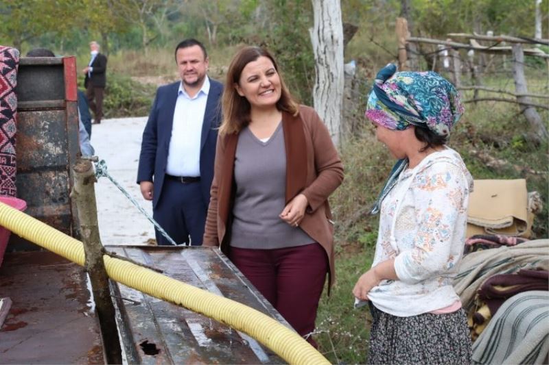 İzmit Belediye Başkanı köyleri ziyaret etti