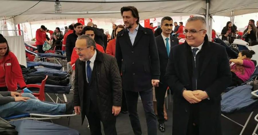 Üç günde bin ünite kan toplandı