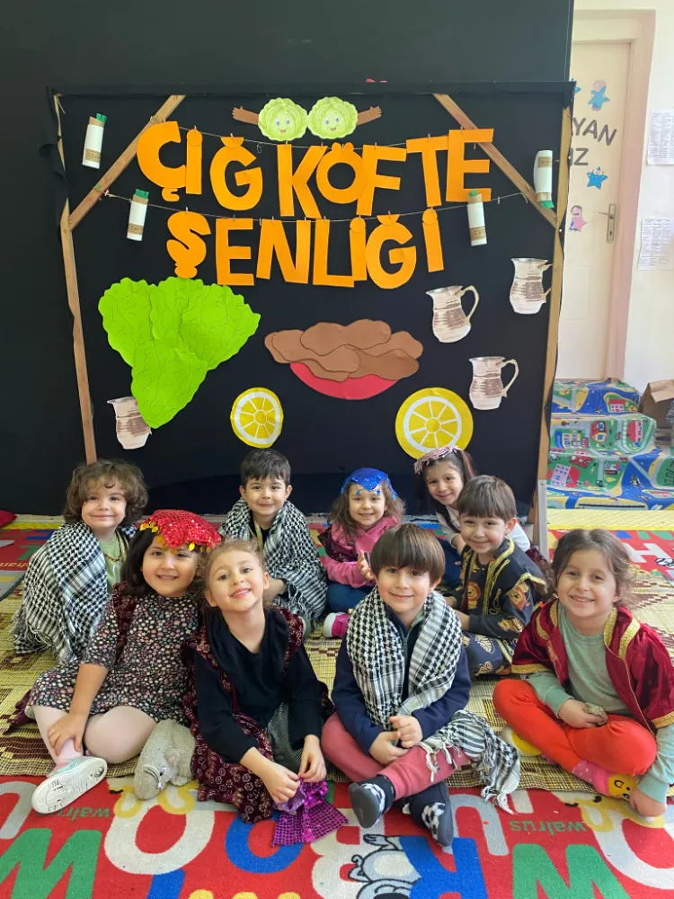 Penguen Anaokulu’nda çiğ köfte partisi