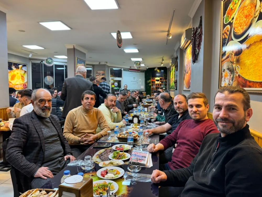 Sürmene Pide gazetecileri iftarda buluşturdu