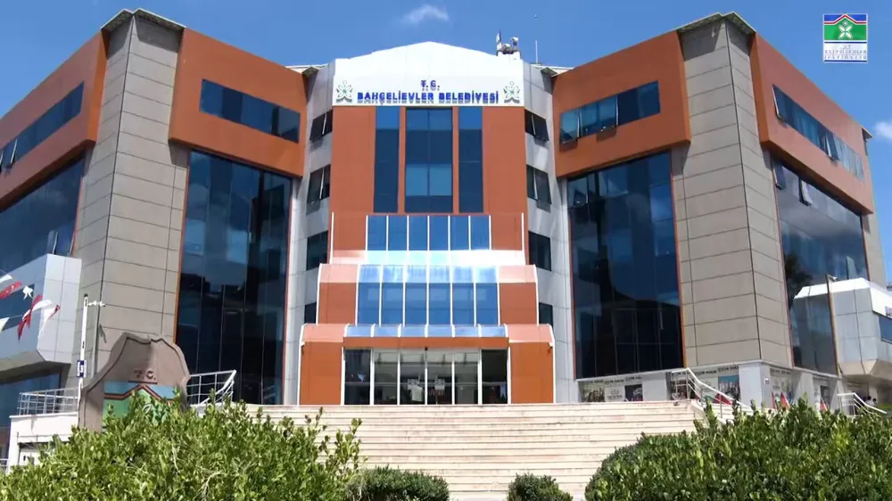 Başkan Bahadır’dan CHP Genel Başkanı Özel’e yanıt