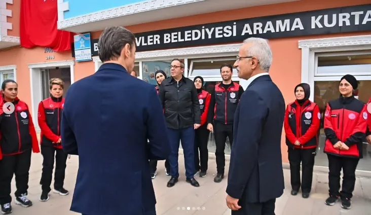 Bakan Uraloğlu, deprem sonrası Bahçelievler
